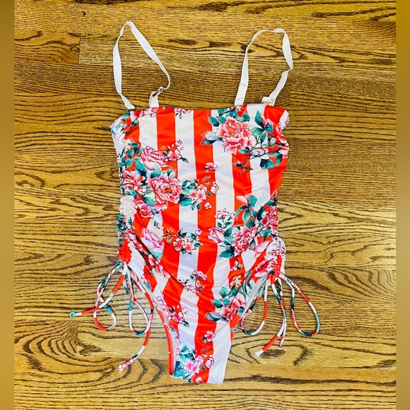 Floral Striped Swimsuit - Picture 2 of 5